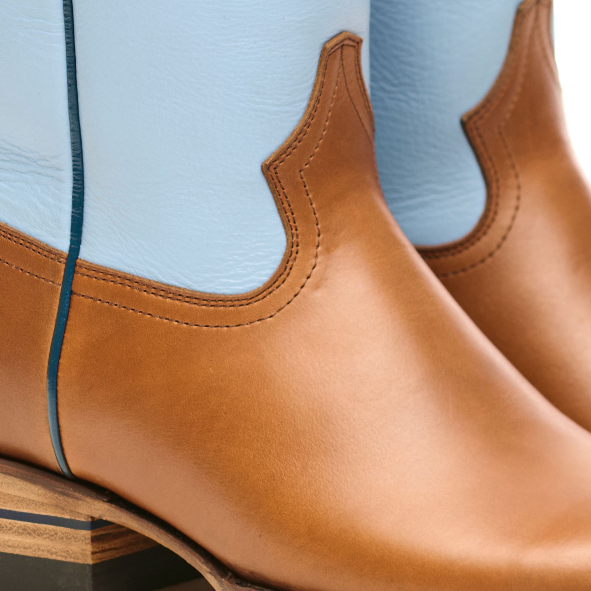 Powder Blue Nolan Ryan Boots product shot